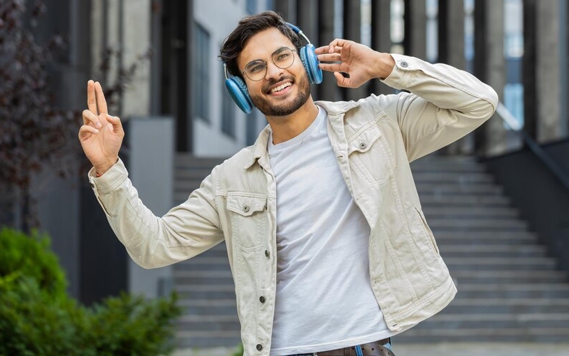 Fresh Tracks for the Weekend